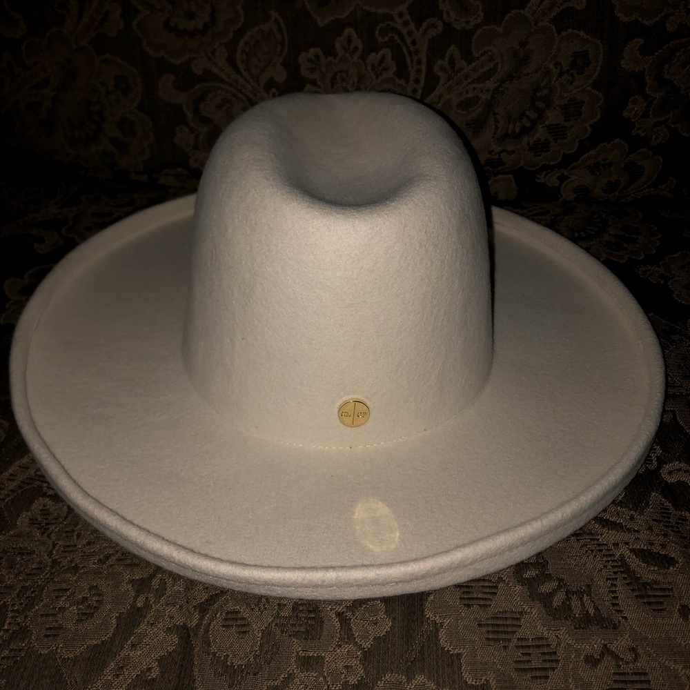Gigi Pip Designer Hat